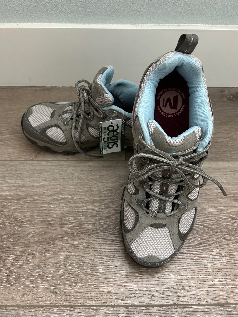 NWT MERRELL Hilltop Ventilator Aluminum Dream Blue Trail Hiking Shoes Sneaker 10